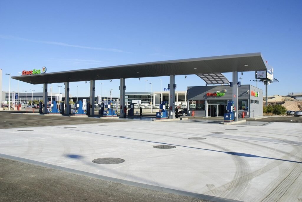 „Strom und Gas Kündigungsfristen: Wichtige Tipps für einen reibungslosen Anbieterwechsel“